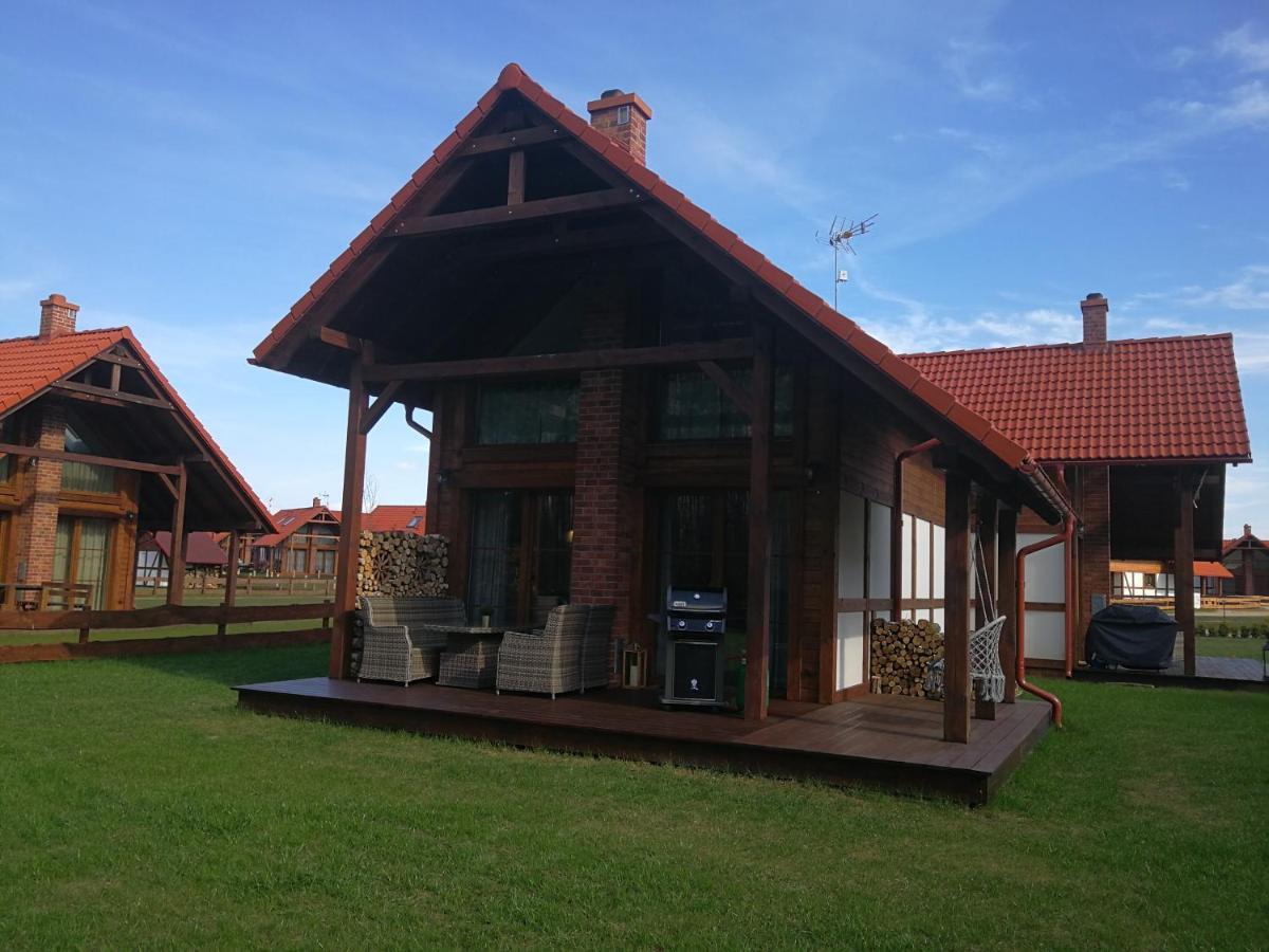 Villa Lesna Ostoja Borowy Mlyn Exterior foto